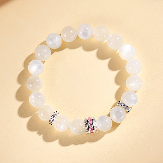 C168 - White Moonstone