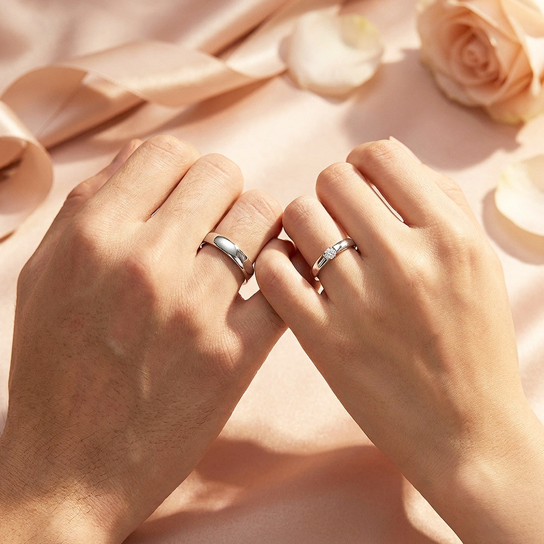 Cotton | High-Polish Tension Wedding Band
