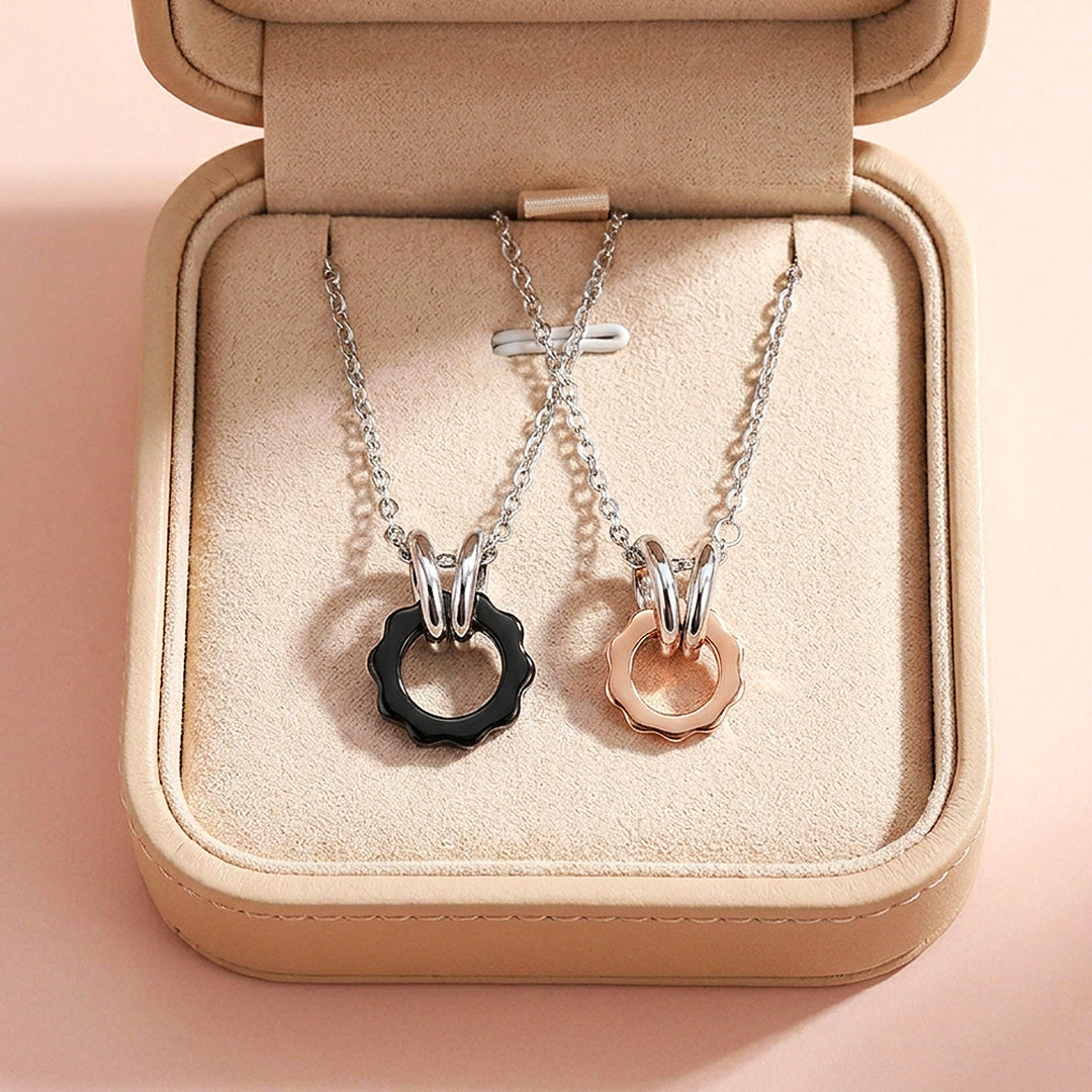 Kinetic Bond | Couple Necklace