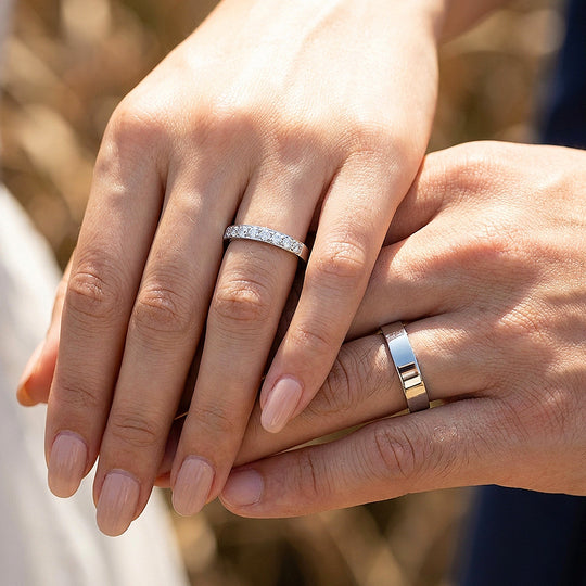 Lennan | Pavé &amp; Minimalist Wedding Band