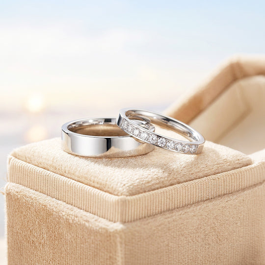 Lennan | Pavé &amp; Minimalist Wedding Band