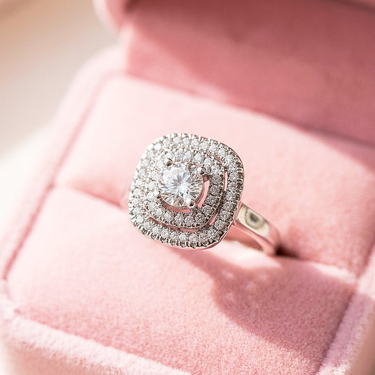 Clearance Final Stock in Size 6, 8 &amp; 9 | Luxe1823 - Ring | Singapore Jewellery, Wedding Rings &amp; Gifts | Same Day Delivery | Tiara.com.sg