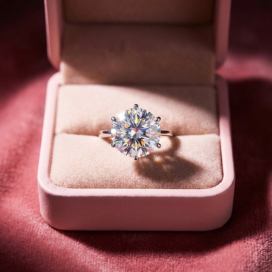 Round Solitaire Engagement Ring | Luxe2020 - Ring | Singapore Jewellery, Wedding Rings &amp; Gifts | Same Day Delivery | Tiara.com.sg
