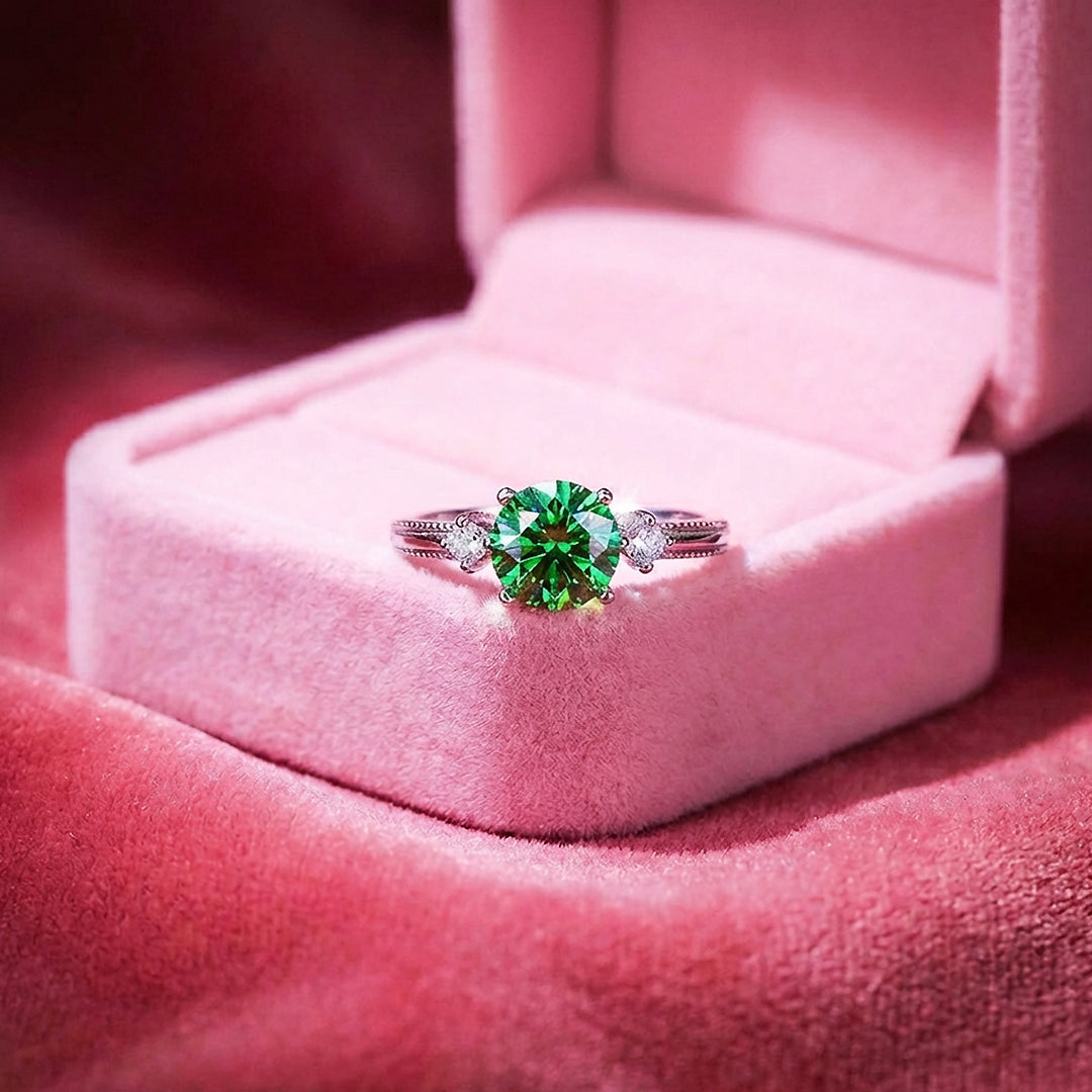 Round Cut Engagement Ring | Luxe2045