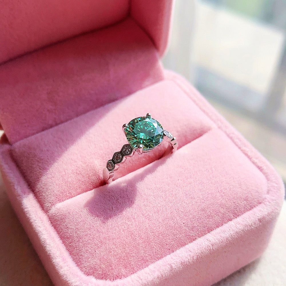 Round Cut Green Hexagon Band Engagement Ring | Luxe2049