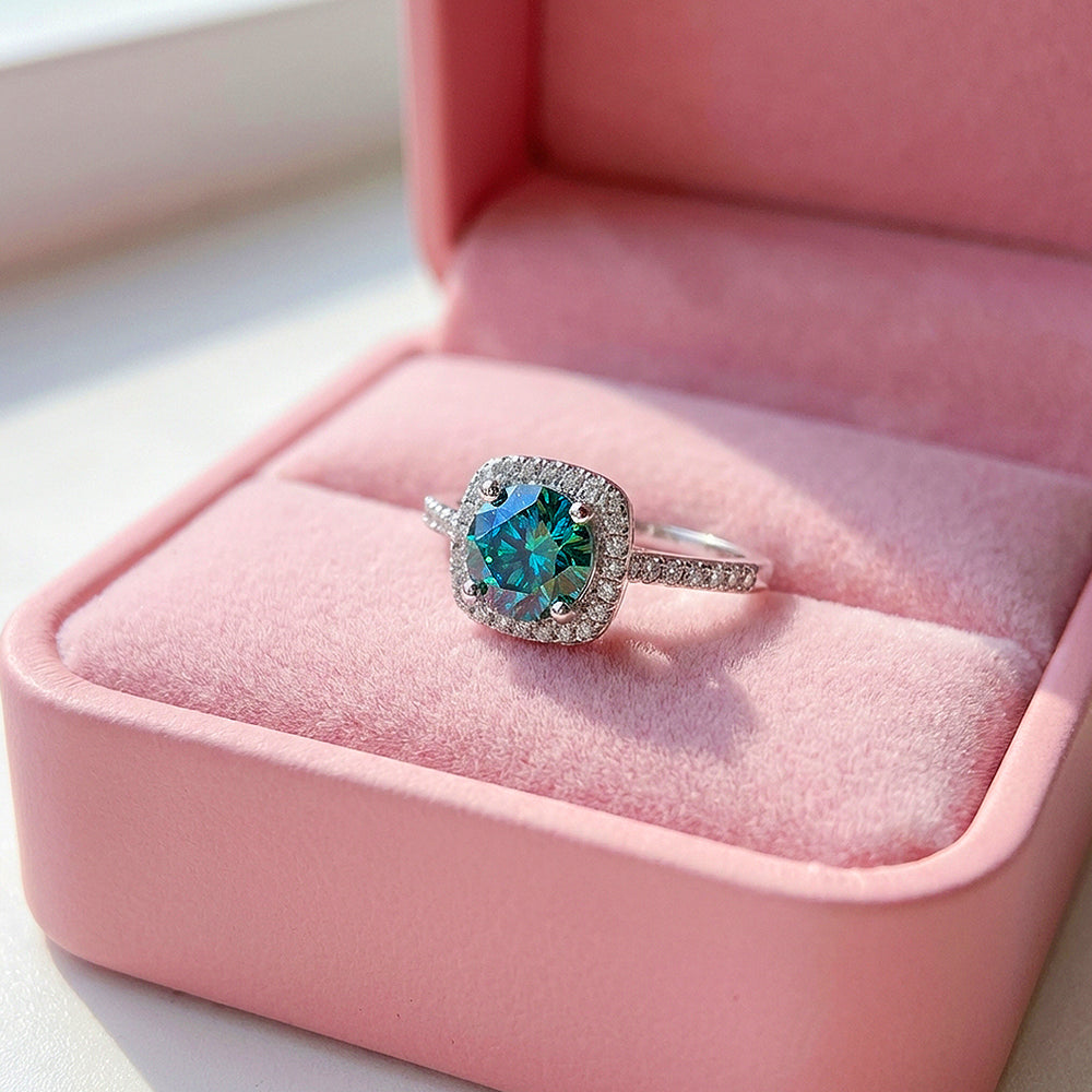 Round Cut Cushion Halo Engagement Ring | Luxe2050