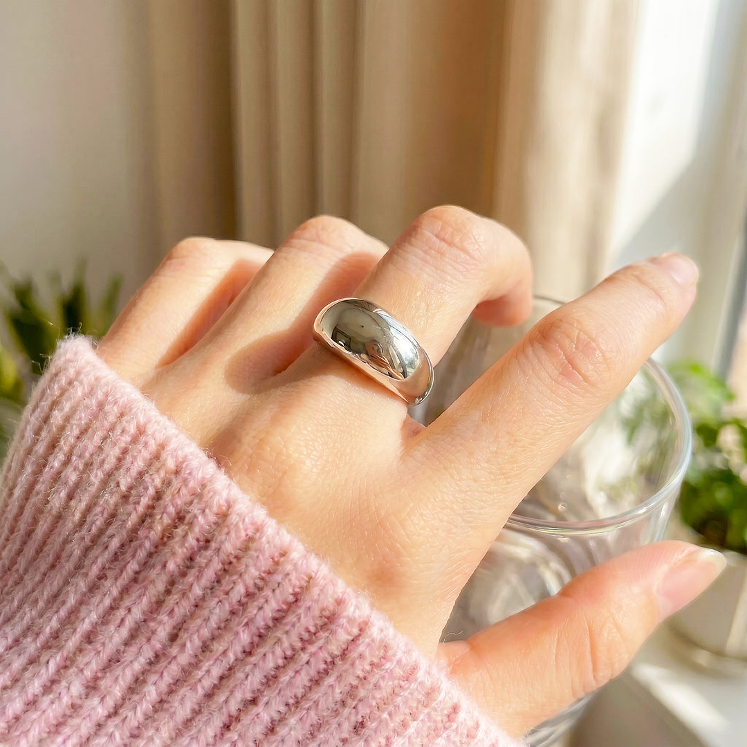 Dome Ring | White Gold-Plated Adjustable Ring | Luxe2060