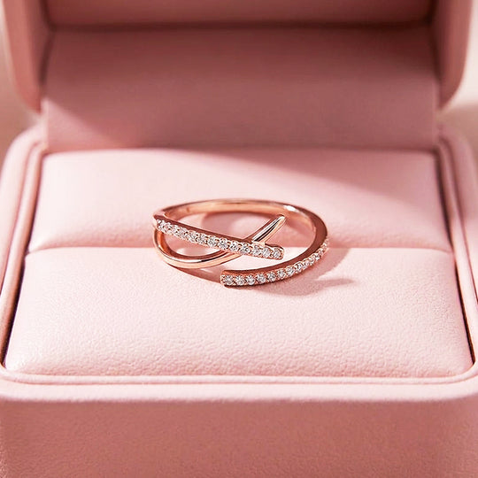 Crossover Stone-Set Ring | Luxe2076