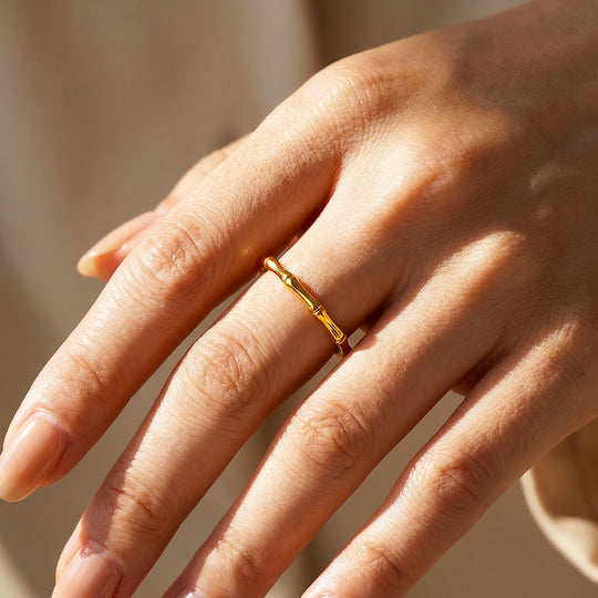 Bamboo-Textured Band Ring | Luxe2091