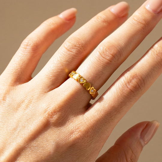 Heart &amp; Diamond Simulant Eternity Band Ring | Luxe2096