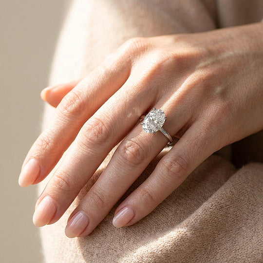 Oval Solitaire Four-Prong | Women&