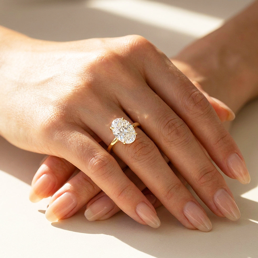 Oval Solitaire Four-Prong | Women&
