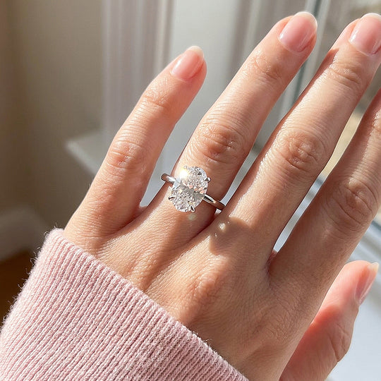 Oval Solitaire Four-Prong | Women&