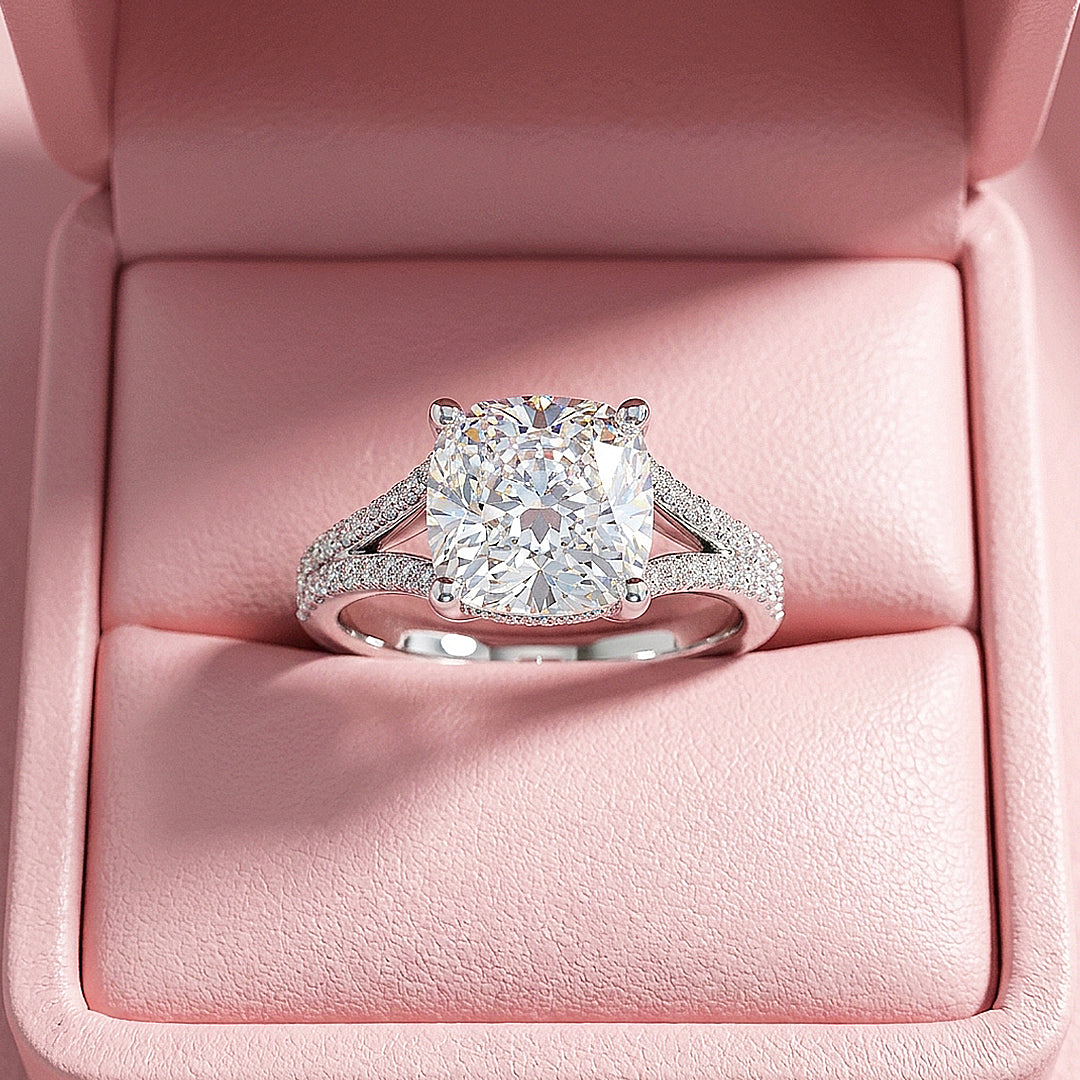 Cushion Solitaire Split-Shank Pavé | Women&