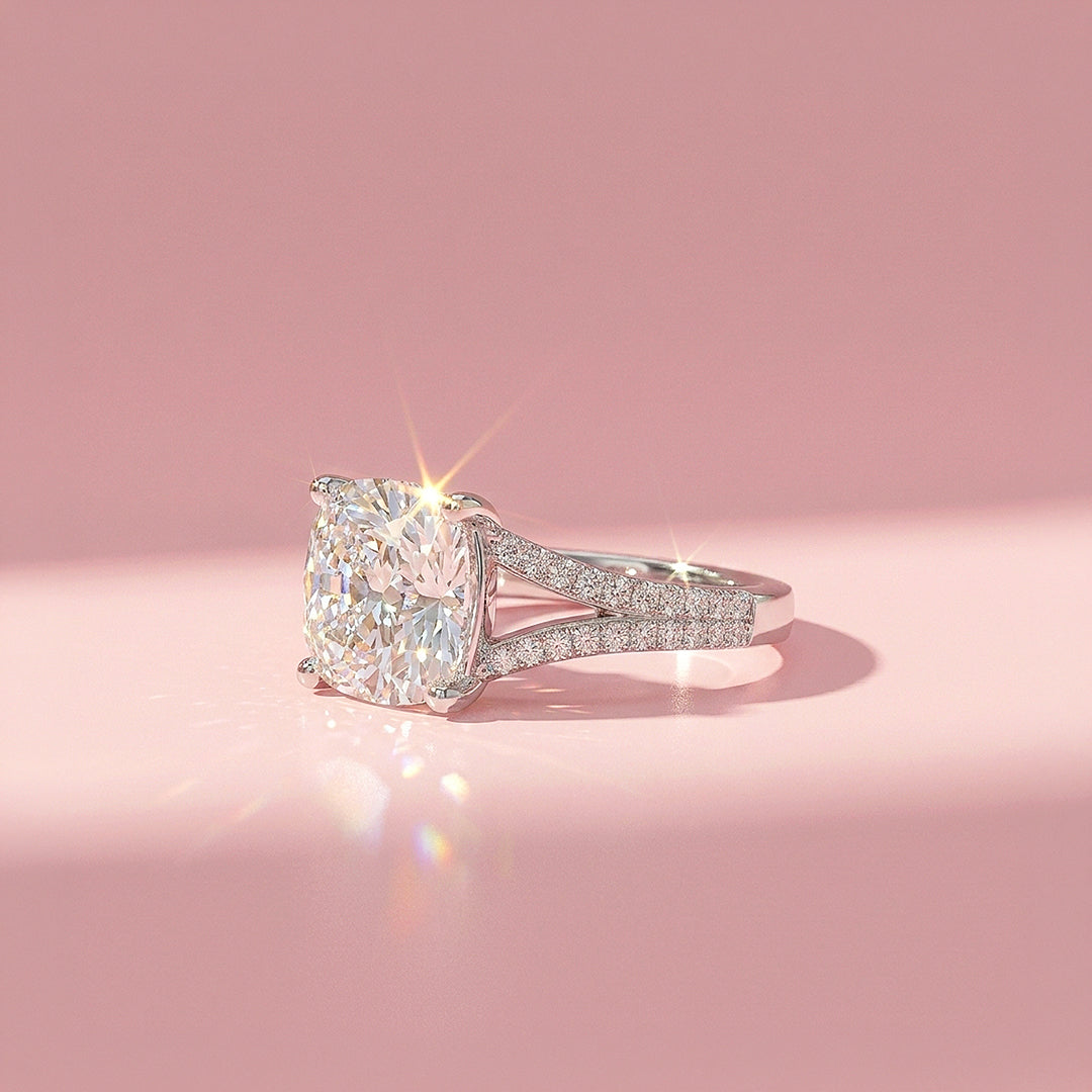 Cushion Solitaire Split-Shank Pavé | Women&