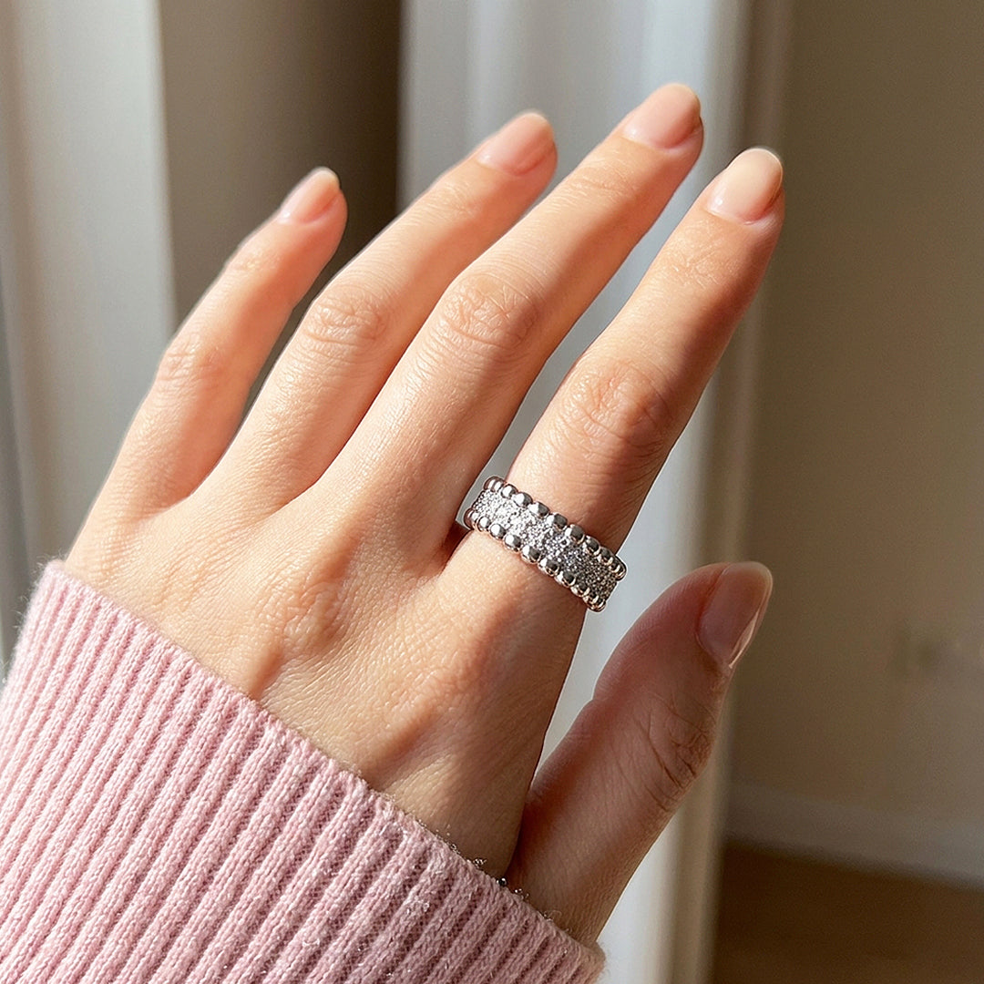 Beaded Border Micro-Pavé Eternity Band | Women&