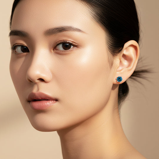 Round Solitaire Stud Earrings | Gold | Luxe3651 - Luxe Earrings | Singapore Jewellery, Wedding Rings &amp; Gifts | Same Day Delivery | Tiara.com.sg