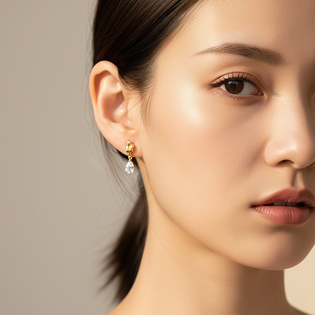 Teardrop Drop Earrings | Gold | Luxe3665 - Luxe Earrings | Singapore Jewellery, Wedding Rings &amp; Gifts | Same Day Delivery | Tiara.com.sg
