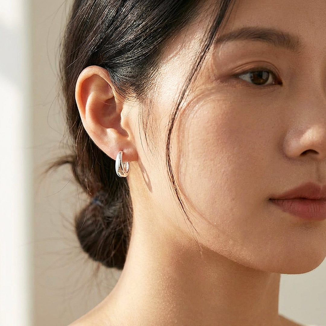 Tapered Dome Huggie Earrings | Luxe3678