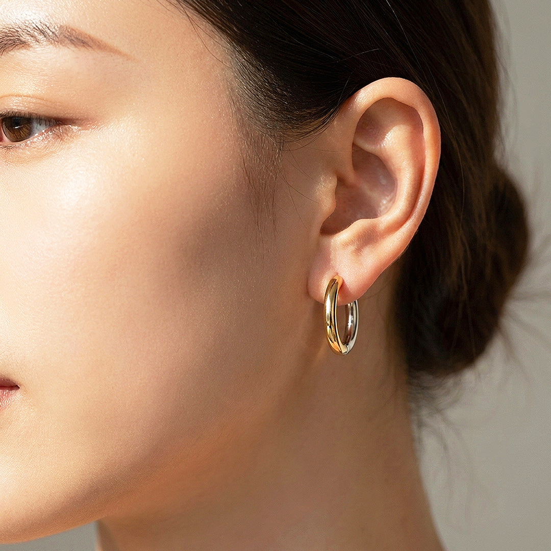 Two-Tone Hoop Earrings | Luxe3737