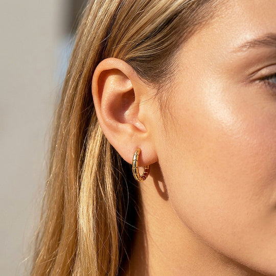 Ridged Hoop Earrings | Luxe3743