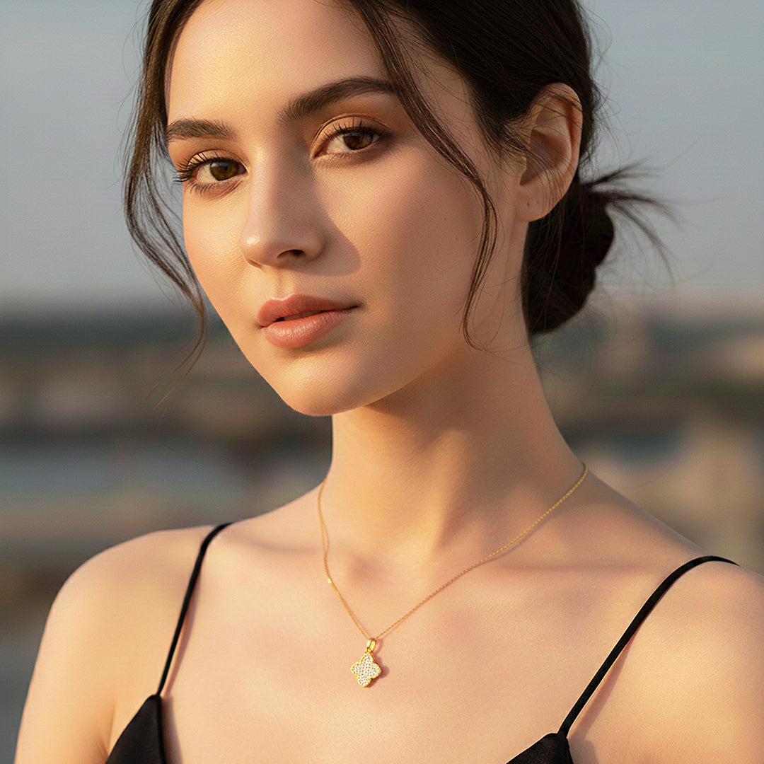 Pavé Pendant Necklace | Gold | Luxe4441 - Luxe Necklace | Singapore Jewellery, Wedding Rings &amp; Gifts | Same Day Delivery | Tiara.com.sg