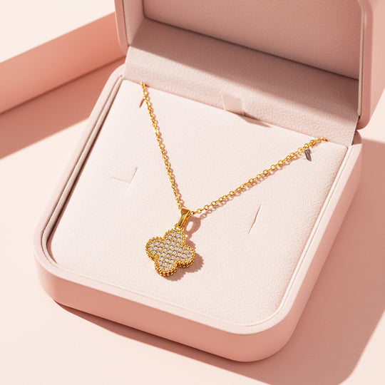 Pavé Pendant Necklace | Gold | Luxe4441 - Luxe Necklace | Singapore Jewellery, Wedding Rings &amp; Gifts | Same Day Delivery | Tiara.com.sg