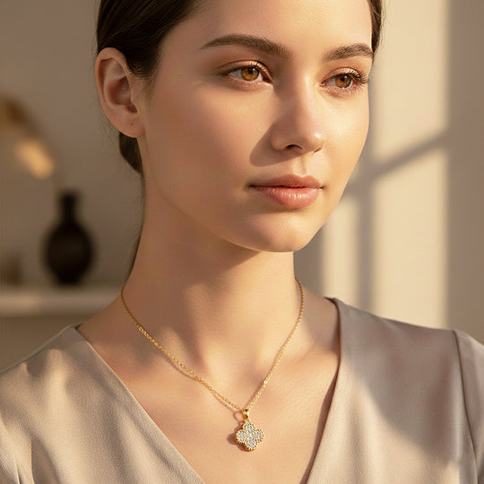 Pavé Pendant Necklace | Gold | Luxe4441 - Luxe Necklace | Singapore Jewellery, Wedding Rings &amp; Gifts | Same Day Delivery | Tiara.com.sg