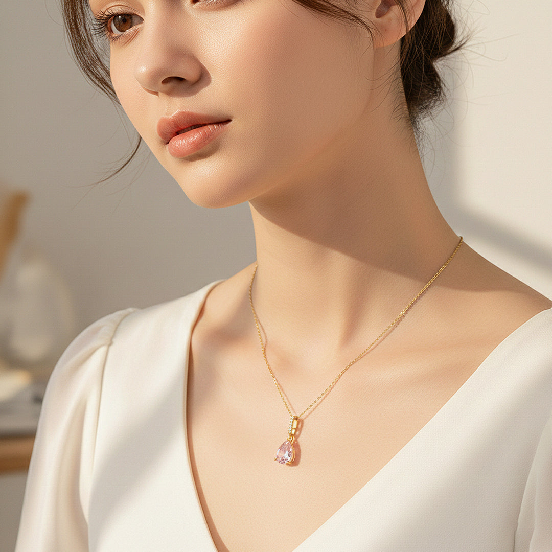 Pear Drop Pendant Necklace | Silver | Luxe4444 - Luxe Necklace | Singapore Jewellery, Wedding Rings &amp; Gifts | Same Day Delivery | Tiara.com.sg