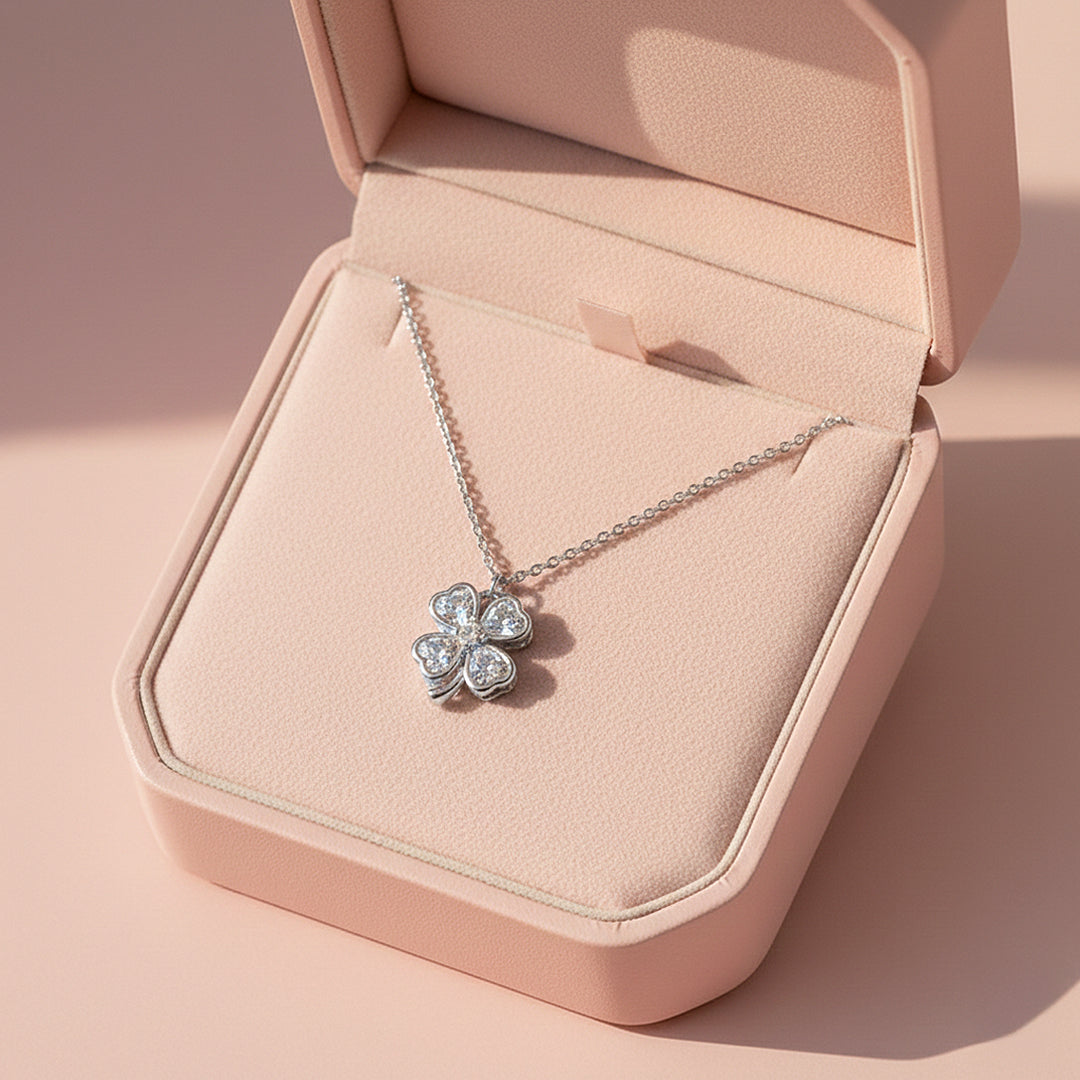Four Leaf Clover Pendant Necklace | Silver/Gold | Luxe4447 - Luxe Necklace | Singapore Jewellery, Wedding Rings &amp; Gifts | Same Day Delivery | Tiara.com.sg