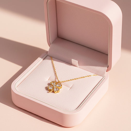 Four Leaf Clover Pendant Necklace | Silver/Gold | Luxe4447 - Luxe Necklace | Singapore Jewellery, Wedding Rings &amp; Gifts | Same Day Delivery | Tiara.com.sg