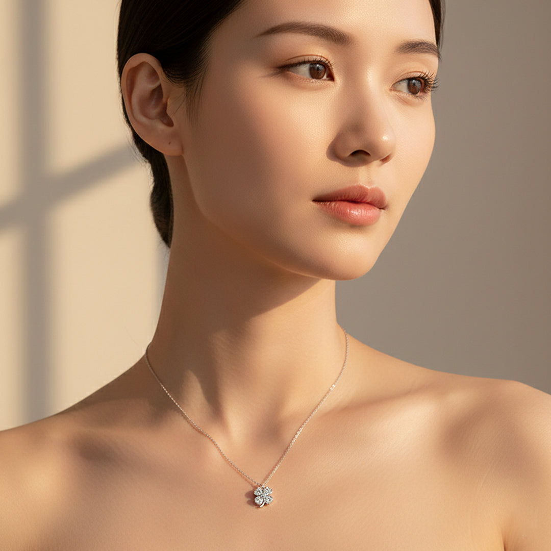 Four Leaf Clover Pendant Necklace | Silver/Gold | Luxe4447 - Luxe Necklace | Singapore Jewellery, Wedding Rings &amp; Gifts | Same Day Delivery | Tiara.com.sg