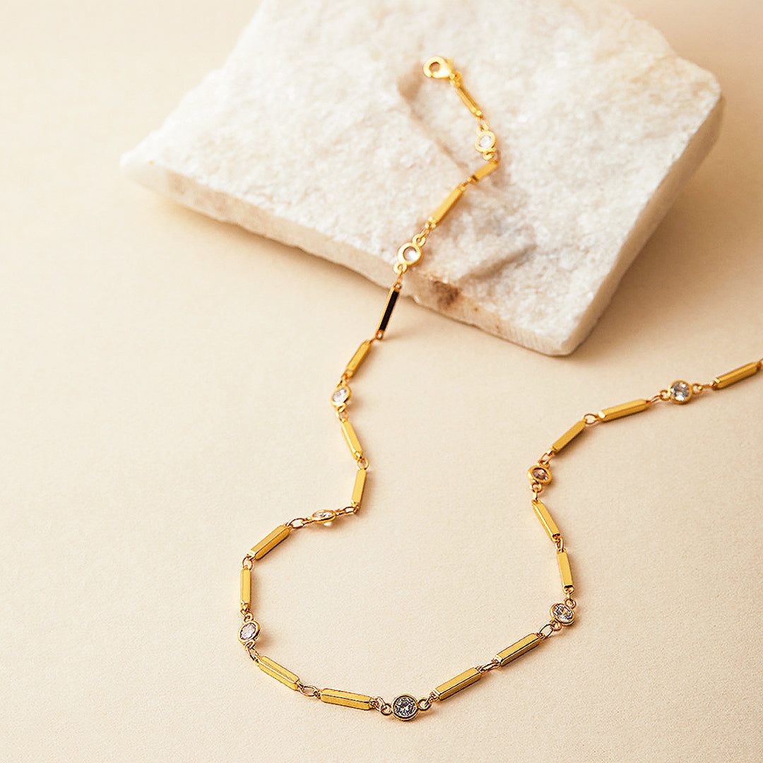 Bar Link Station Pendant Necklace | Gold | Luxe4455 - Luxe Necklace | Singapore Jewellery, Wedding Rings &amp; Gifts | Same Day Delivery | Tiara.com.sg