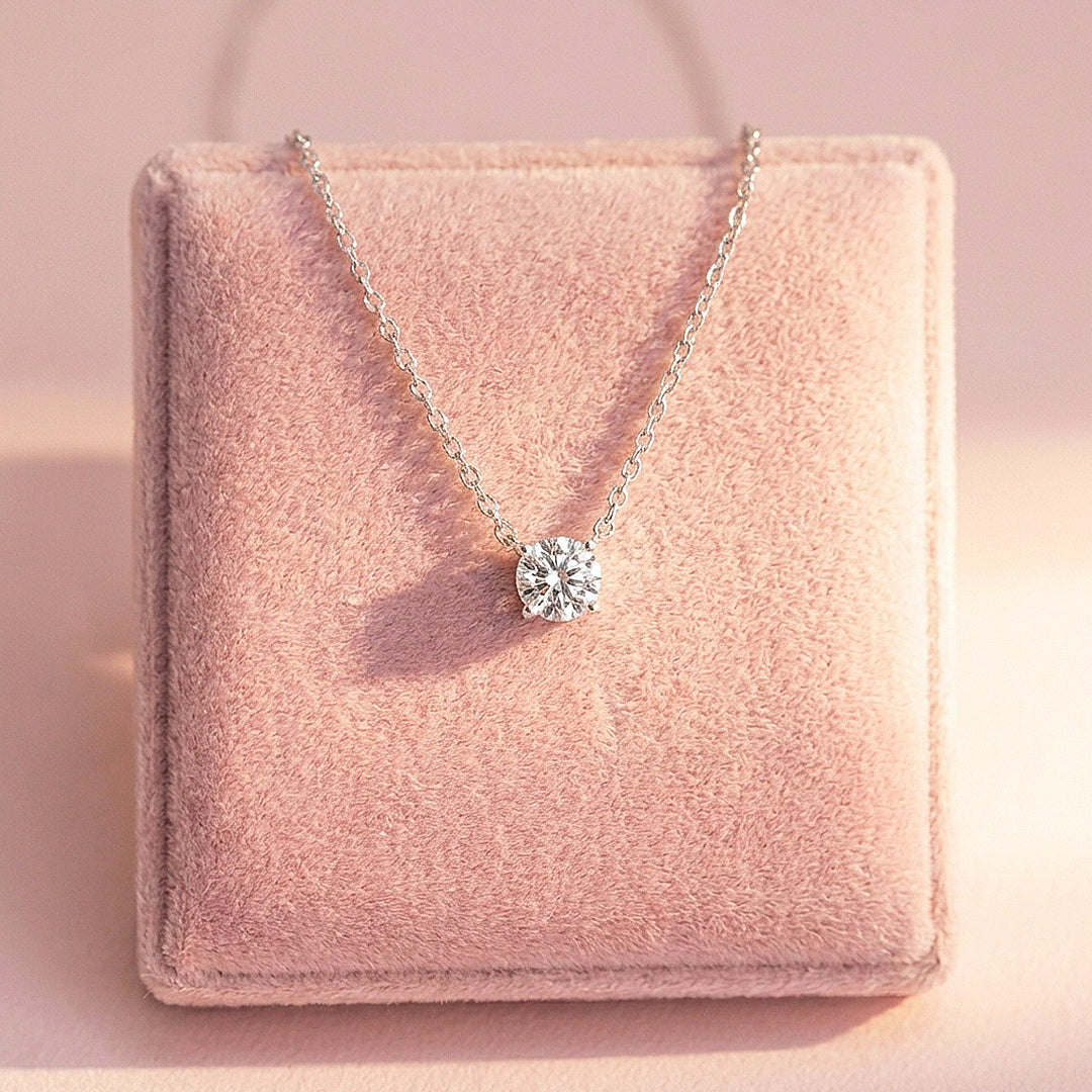 Round Solitaire Diamond Simulant Pendant Necklace | Silver | Luxe4484 - Luxe Necklace | Singapore Jewellery, Wedding Rings &amp; Gifts | Same Day Delivery | Tiara.com.sg