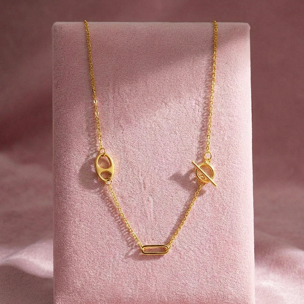 Geometric Link & Toggle Pendant Necklace | Gold | Luxe4496 - Luxe Necklace | Singapore Jewellery, Wedding Rings & Gifts | Same Day Delivery | Tiara.com.sg