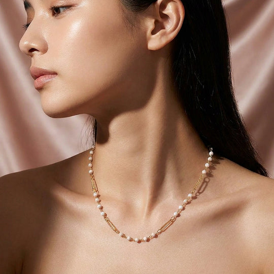 Howlite &amp; Turquoise Paperclip Station Necklace | Luxe4528