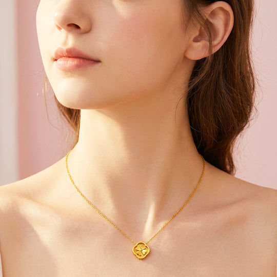 Four-Leaf Clover Pendant Necklace | Luxe4555