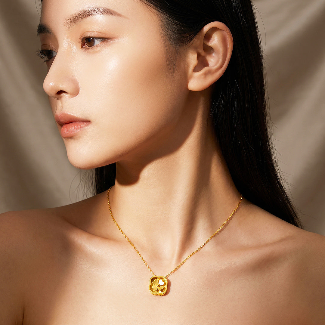 Four-Leaf Clover Pendant Necklace | Luxe4555