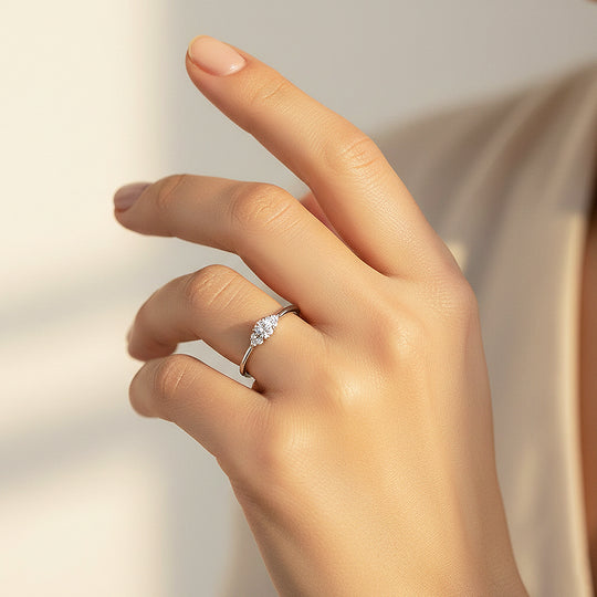 LUXE5041 - Clearance Sale❗ - Ring | Singapore Jewellery, Wedding Rings &amp; Gifts | Same Day Delivery | Tiara.com.sg