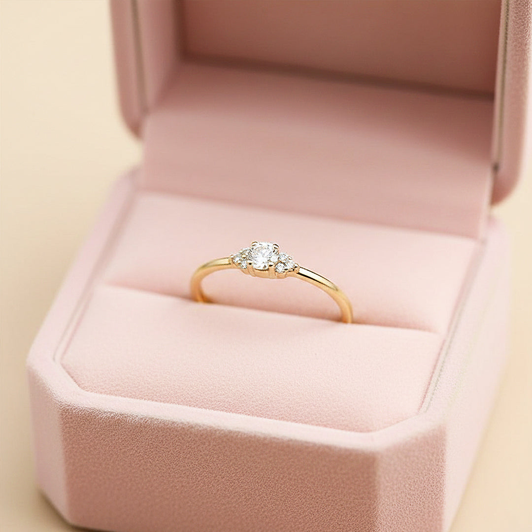 LUXE5041 - Clearance Sale❗ - Ring | Singapore Jewellery, Wedding Rings &amp; Gifts | Same Day Delivery | Tiara.com.sg