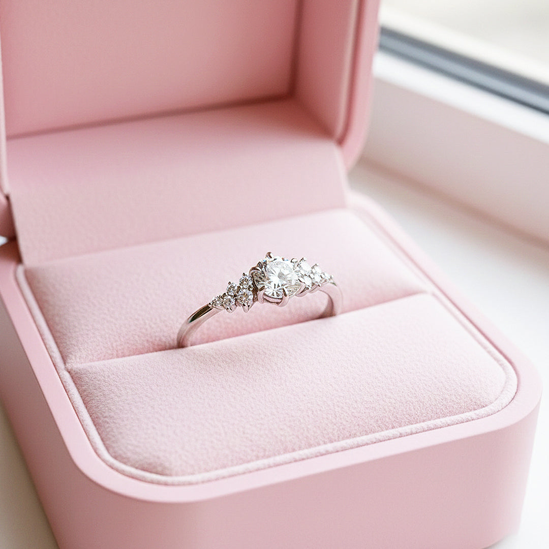 Luxe5129 - Rings | Singapore Jewellery, Wedding Rings &amp; Gifts | Same Day Delivery | Tiara.com.sg