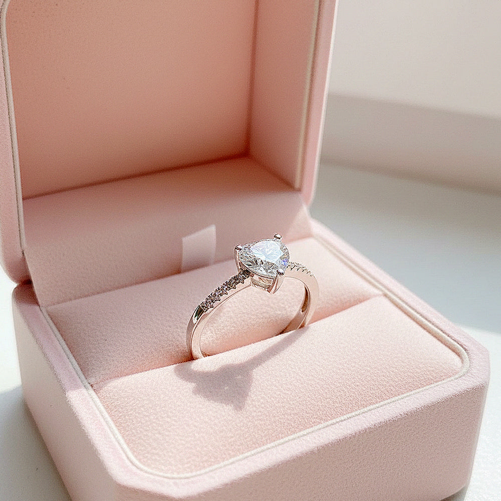 Luxe5147 - Rings | Singapore Jewellery, Wedding Rings & Gifts | Same Day Delivery | Tiara.com.sg