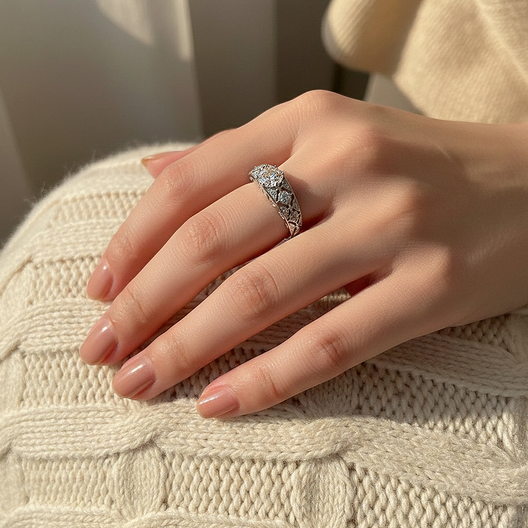 Luxe5149 - Rings | Singapore Jewellery, Wedding Rings &amp; Gifts | Same Day Delivery | Tiara.com.sg