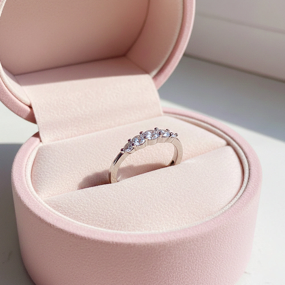Luxe5150 - Rings | Singapore Jewellery, Wedding Rings & Gifts | Same Day Delivery | Tiara.com.sg
