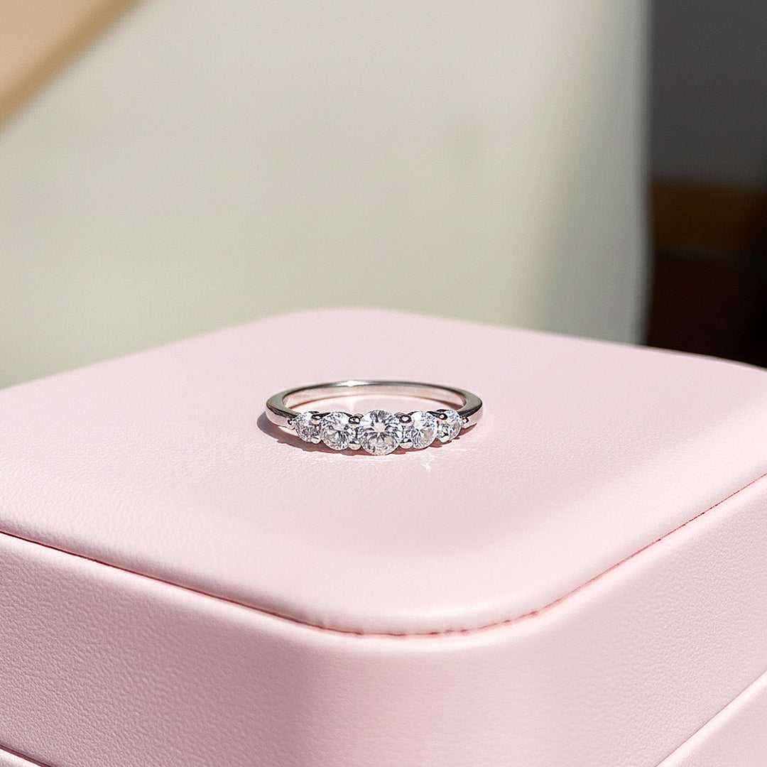 Luxe5150 - Rings | Singapore Jewellery, Wedding Rings &amp; Gifts | Same Day Delivery | Tiara.com.sg