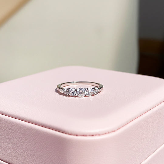 Luxe5150 - Rings | Singapore Jewellery, Wedding Rings &amp; Gifts | Same Day Delivery | Tiara.com.sg
