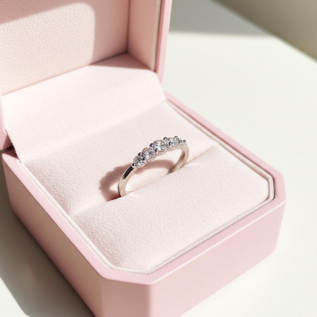 Luxe5150 - Rings | Singapore Jewellery, Wedding Rings &amp; Gifts | Same Day Delivery | Tiara.com.sg