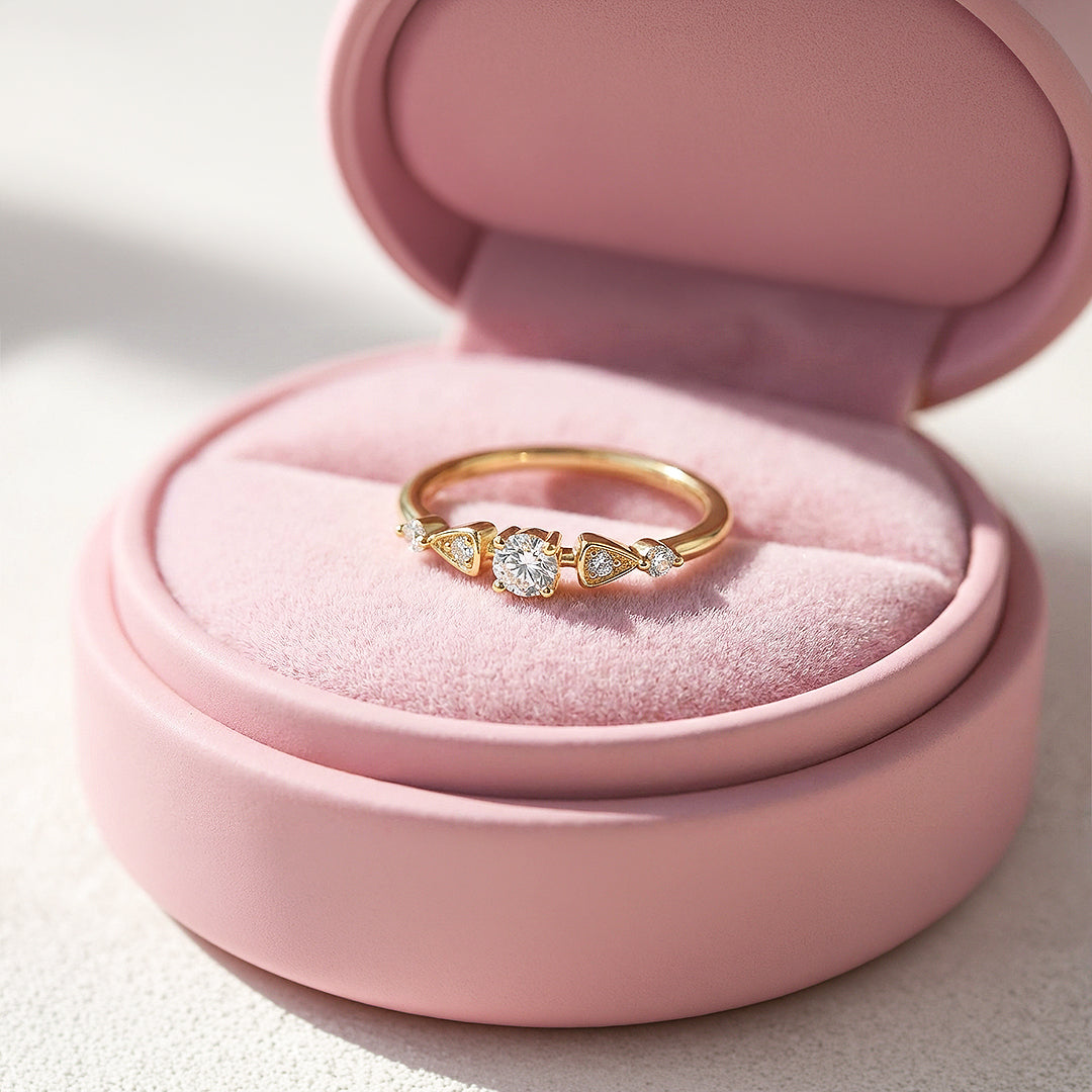 Luxe5154 - Rings | Singapore Jewellery, Wedding Rings &amp; Gifts | Same Day Delivery | Tiara.com.sg