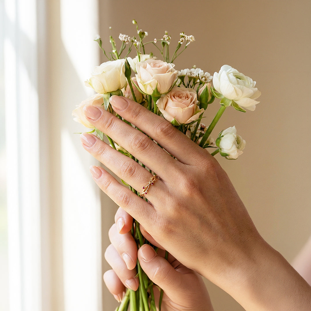 Minimalist Band | Vine &amp; Bud Design | Diamond Simulant | Gold Plating | Luxe5162 - Rings | Singapore Jewellery, Wedding Rings &amp; Gifts | Same Day Delivery | Tiara.com.sg
