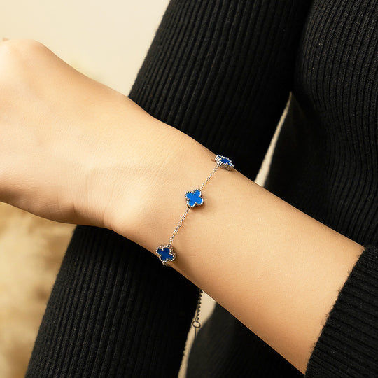 Four-Leaf Clover Motif Bracelet | Enamel Shell | Luxe6288 - bangle | Singapore Jewellery, Wedding Rings &amp; Gifts | Same Day Delivery | Tiara.com.sg